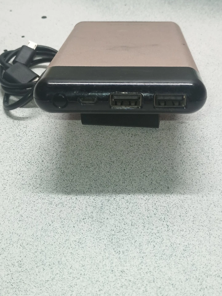 Blackweb портативный банк питания модель No BWA17W1031 с цифровым дисплеем - Изображение 3 из 3