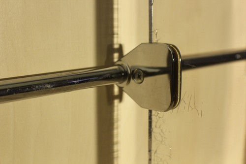 Barra de pared metal divisor de presentaciones soporte de mercancías sistema de estanterías Tego 62,3 cm S0101 - Imagen 4 de 11