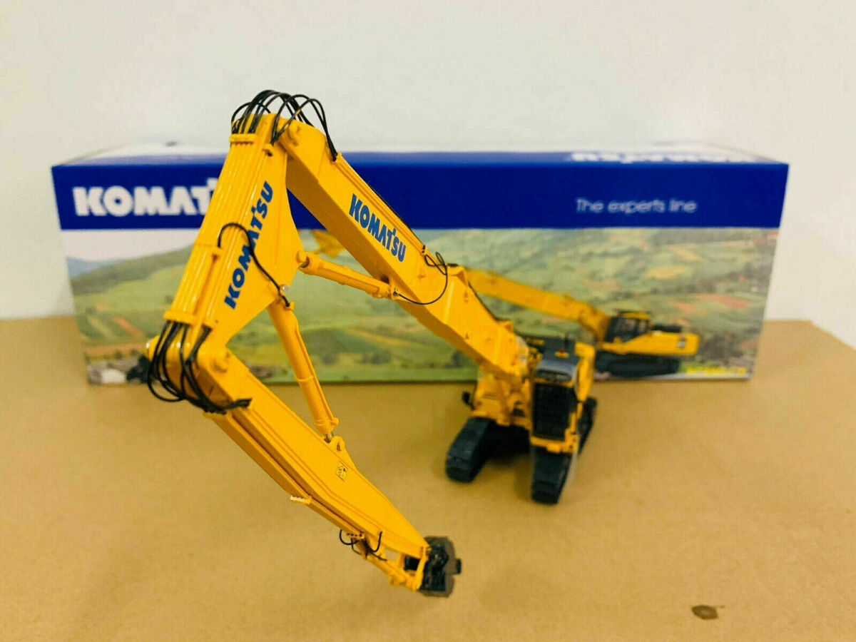 Komatsu PC450 LCD W/Long Tongs Excavator 1:50 Scale Die-Cast Komatsu PC450 LCD W/Long Tongs Excavator 1:50 Scale Die-Cast