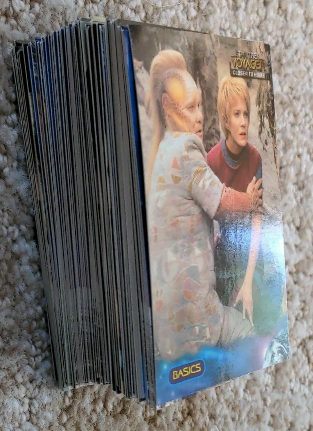 STAR TREK VOYAGER: CLOSER TO HOME (Skybox/1999) Complete Trading Card Set - Picture 2 of 2