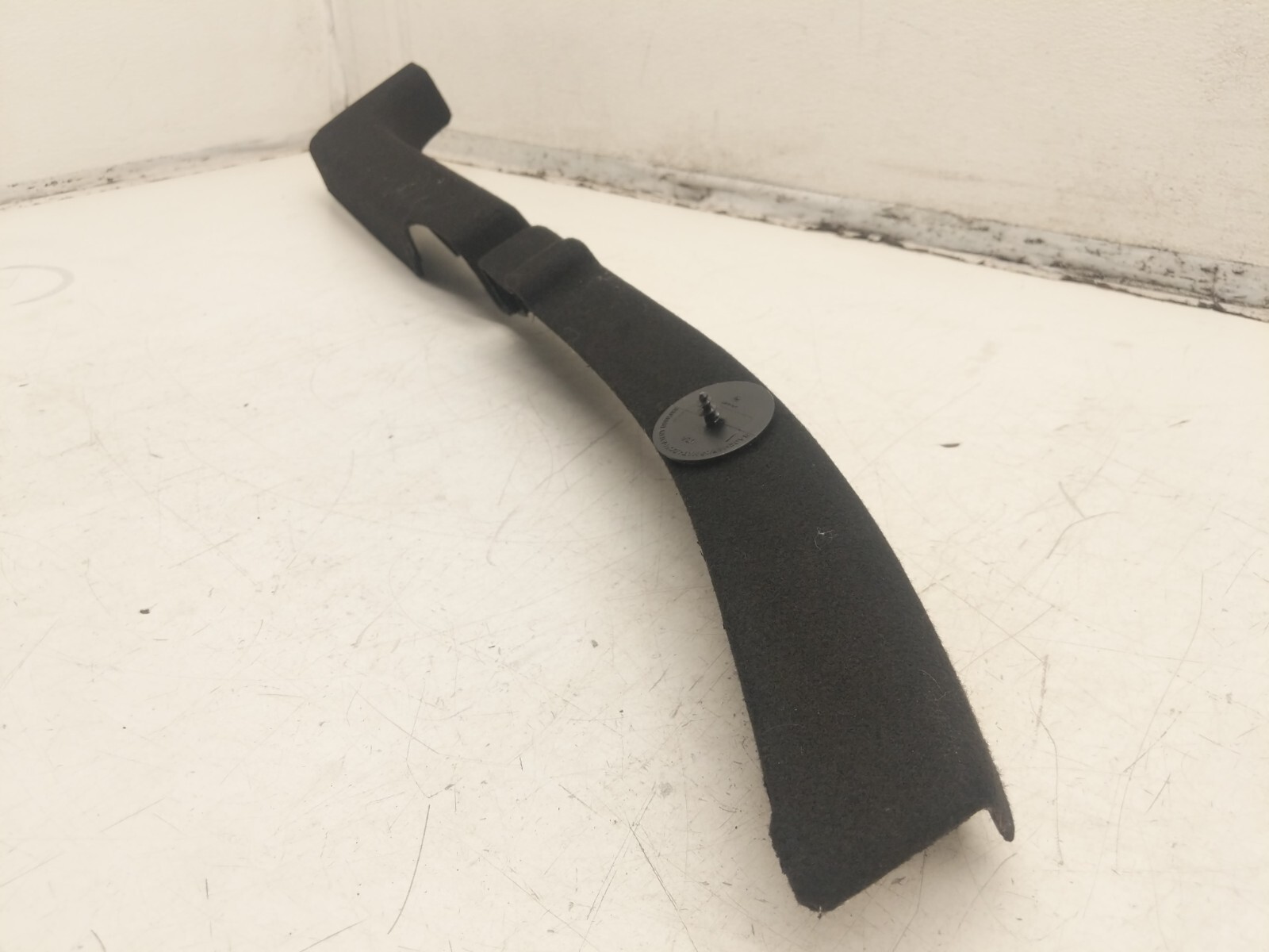 2020 2021 2022 Tesla Model Y Rear Trunk Cargo Floor Right Bracket 