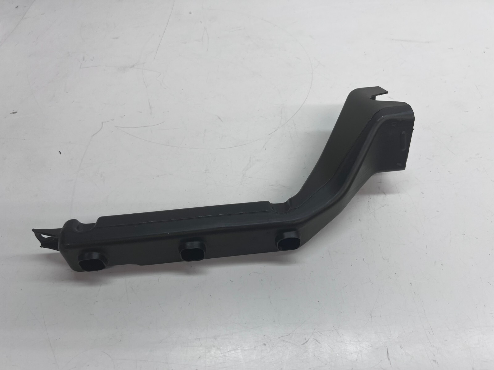 LAMBORGHINI AVENTADOR 750 LEFT DASHBOARD AIR INTAKE AIR DUCT GUIDE OEM 471864255