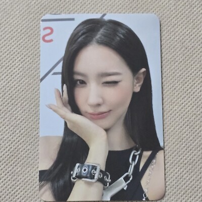 G) I-DLE 2024 World Tour i-DOL CUBE POB OFFICIAL MD PHOTOCARD SET