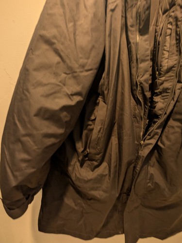 Men's Black Winter Puffer Jacket with Hood Long Jacket - Picture 2 of 5