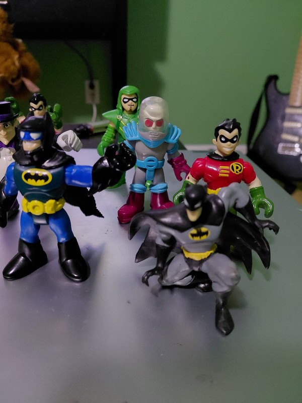 Lot Of 7 DC Imaginext Super Hero Friends & Villains, Loose