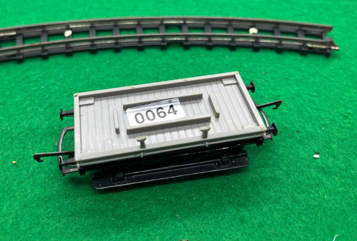 Hornby Triang 10T 59015 Bolster Wagon R.17 - Spur 00 - Modelleisenbahn - 064 | Zustand: Used