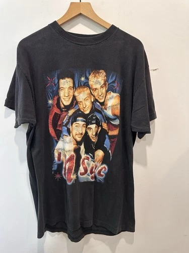 Black NSYNC Rap style t shirt P2P 22in length sz 30 in Vintage vintage concert t-shirt, vintage, single stitch, B+ condition