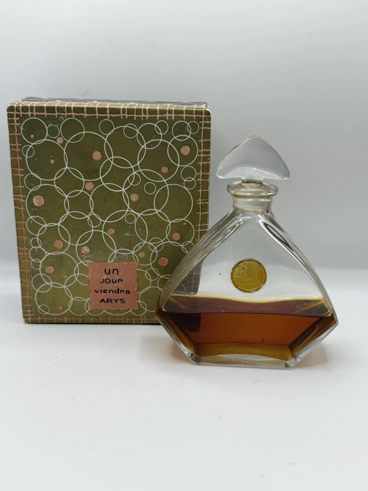 Flacon de parfum ancien “ Un Jour Viendra“ Parfums Arys En Coffret 1930 - Photo 2/4