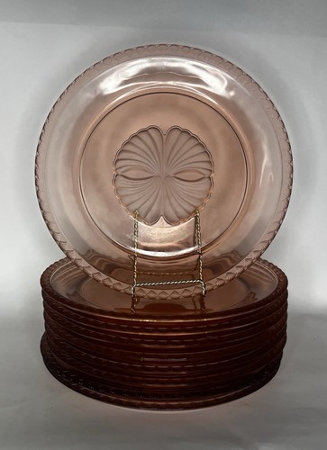 BEAUTIFUL!! SET OF 9!! Fostoria Glass Co Captiva Pink Round Shell Dinner Plate