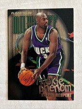 1995-96 Fleer Rookie Phenoms Foil Insert Card Shawn Respert Bucks #5. rookie card picture
