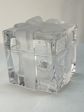 Vintage Tiffany & Co Kristall Geschenk Schmuckkästchen mit mattiertem Band Schleife 