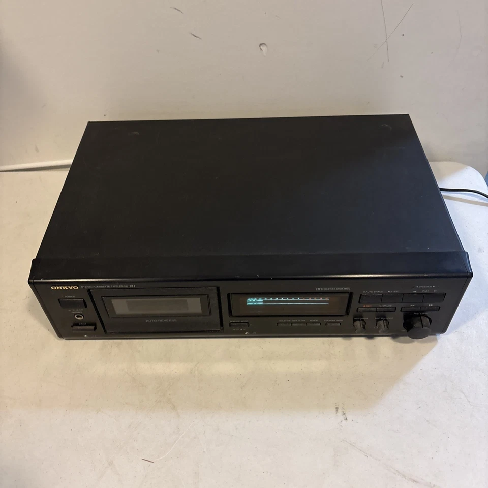 Reproductor de cinta de casete estéreo Onkyo TA-R410 R1 - Se enciende - gira rápido - ¡LEER! Foto 3 de 4