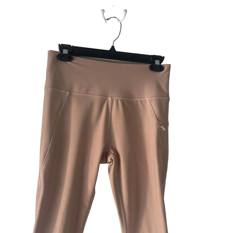 Medias deportivas Mondetta pequeñas rosa nude para mujer Foto 2 de 4