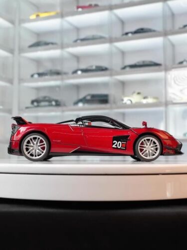 Pagani Huayra BC alloy car model 1:18 - Picture 7 of 8
