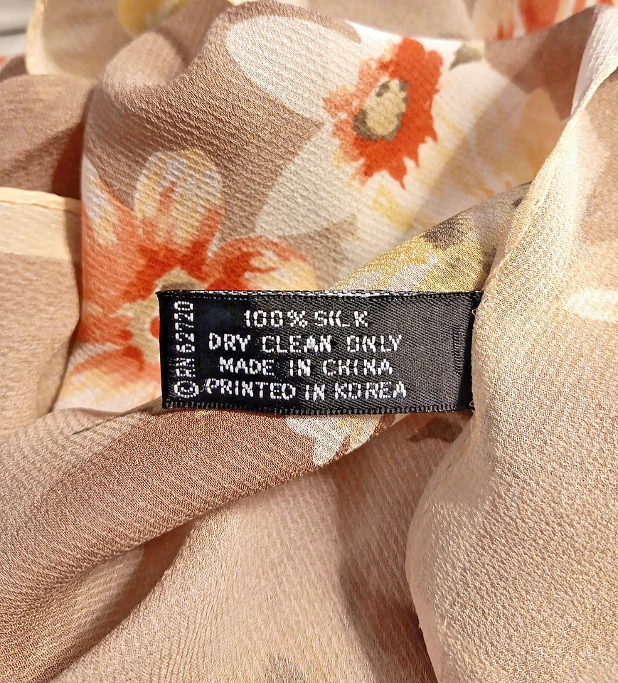 Bufanda flores Adrienne Vittadini vintage topo 100 % seda enrollada a mano 11" x 50" Foto 4 de 4