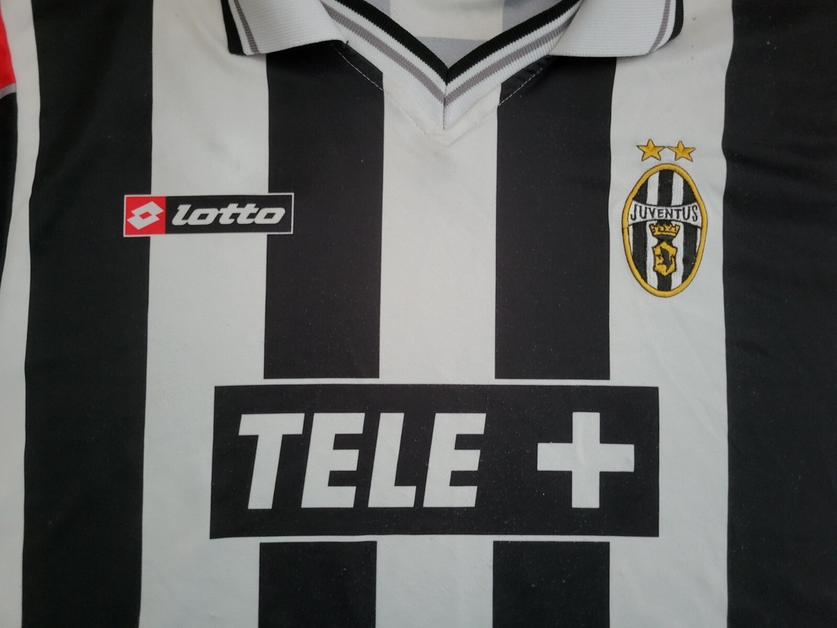 【lotto】\"Juventus game shirt\" 2001 Juventus 2000 - 2001 Home football Lotto shirt size Medium