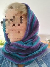 Damen-Strick-Tuch Handgestrickt  aus reiner Wolle