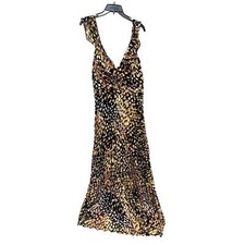 NWT Sz 10 Guess Animal Print Pleated, Flutter Sleeve, Maxi Dress. Vneck.