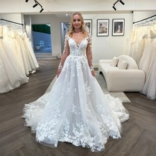 Scoop Neckline Bridal Wedding Dress Long Sleeves Applique Lace and Royal Train