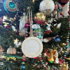 Pottery Barn White Christmas Dated 2025 Scalloped Edge Round Frame Ornament NWT