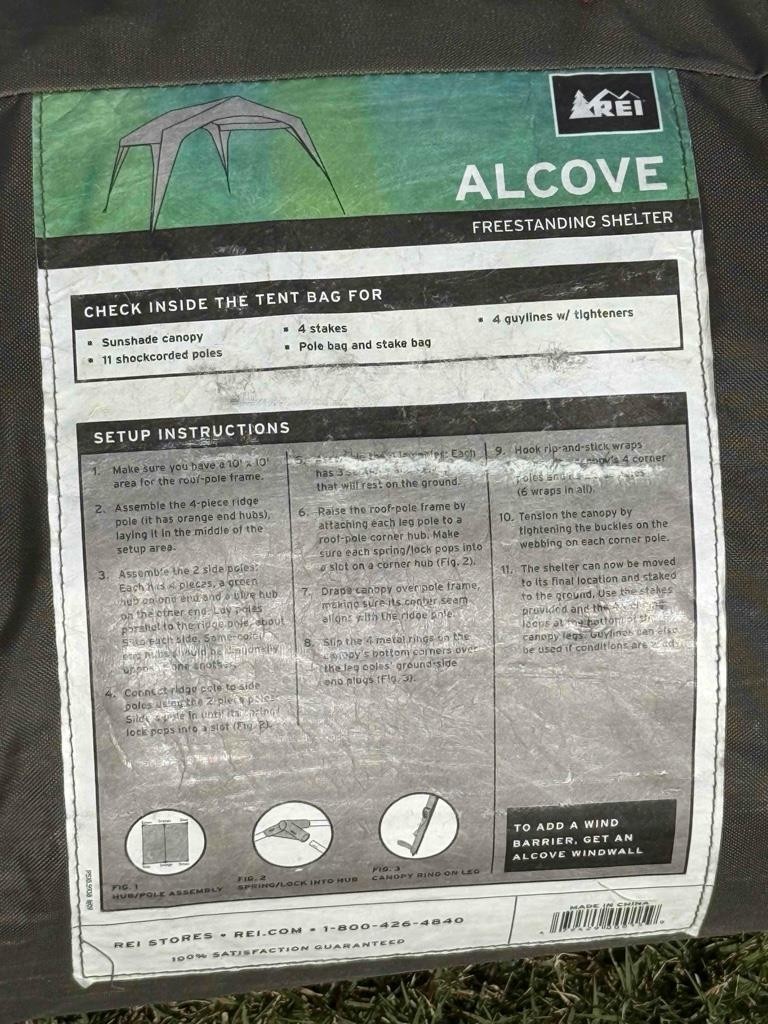 REI Alcove Freestanding Modular Fully Enclosed Shelter 10' x 10' w