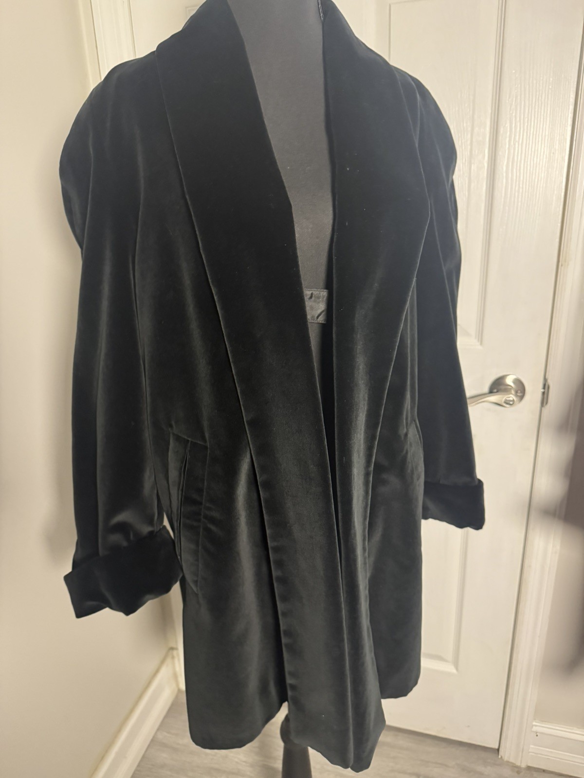 Talbot Coat Velvet size P2 - image 8