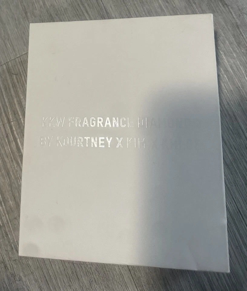 KKW Perfume Diamantes Fragancia The Kardashians Kim Descontinuado 1 OZ Perfume Foto 3 de 4