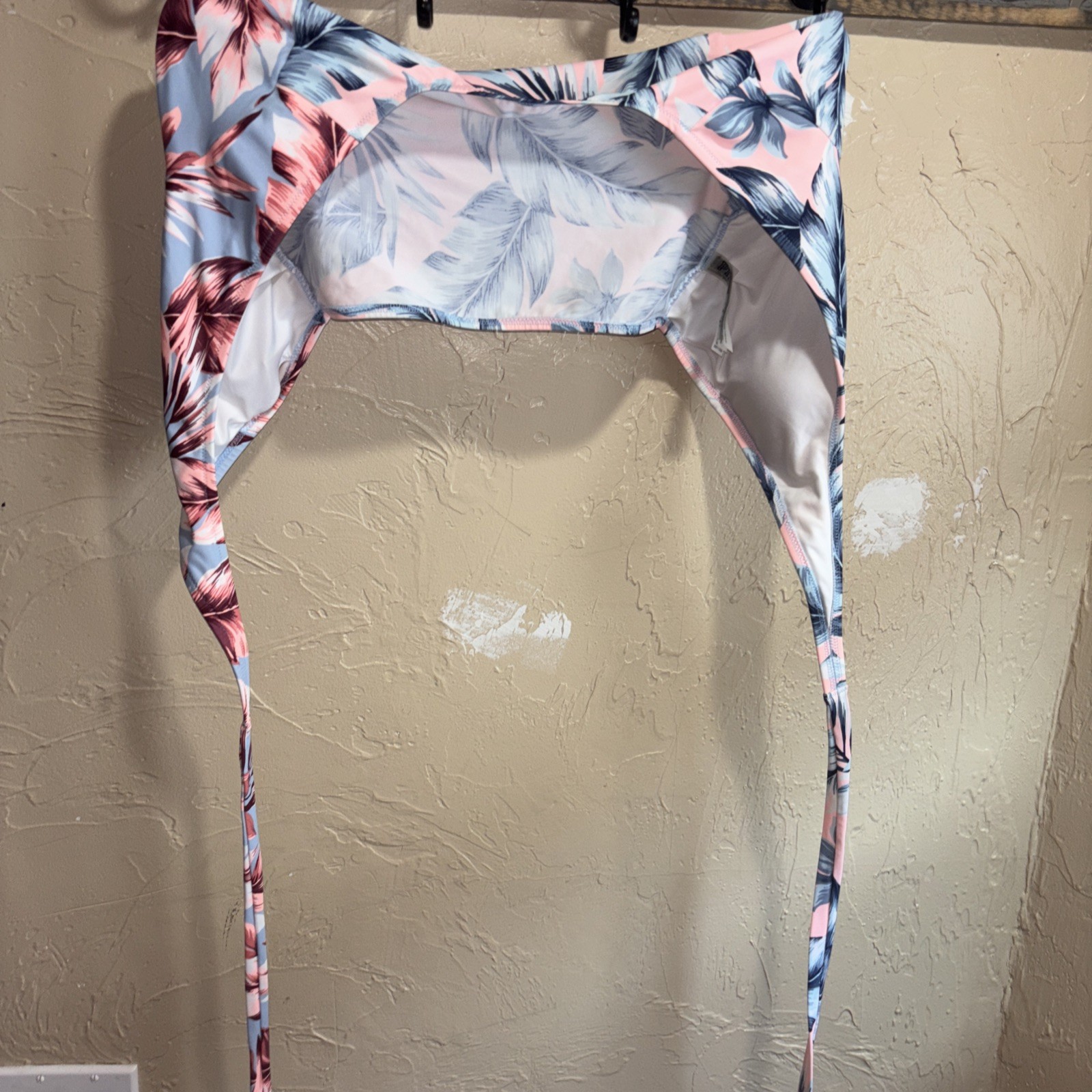 Picture 3 of 22