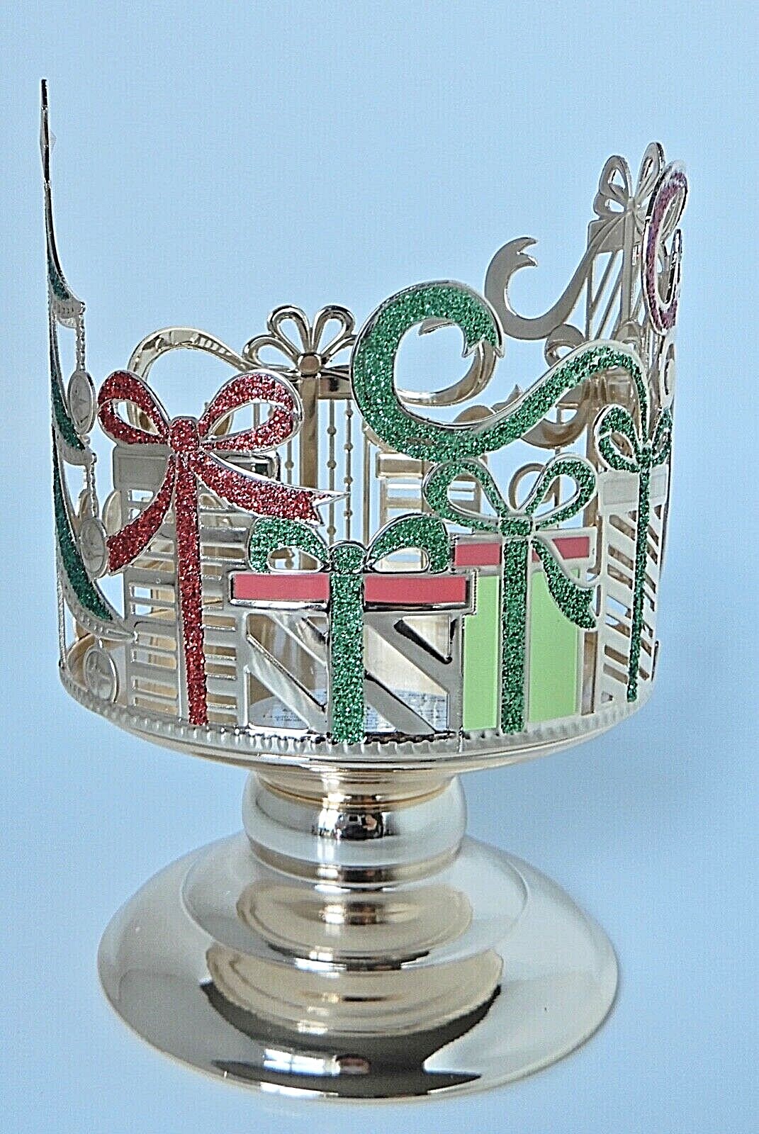 BATH & BODY WORKS GOLD GLITTERY SLEIGH & PRESENTS 3 WICK CANDLE ...