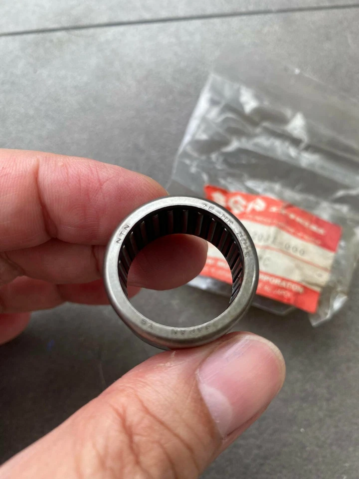 COJINETE EMBRAGUE ARRANQUE SUZUKI DR125SE DR200SE GN125 NOS 09263-22031 Foto 4 de 4