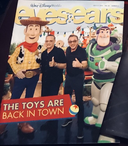 3 Disney Castmember "Eyes and Ears" Magazine NBA Experience, The Toys are Back - Bild 6 von 6