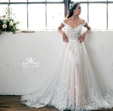 Roz La Kelin Lavana Wedding Gown