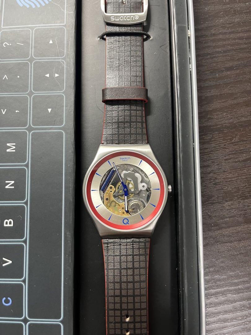 SWATCH スウォッチ Q 007 NO TIME TO DIE スウォッチ×映画『007／ノー・タイム・トゥ・ダイ』“Q”モチーフ