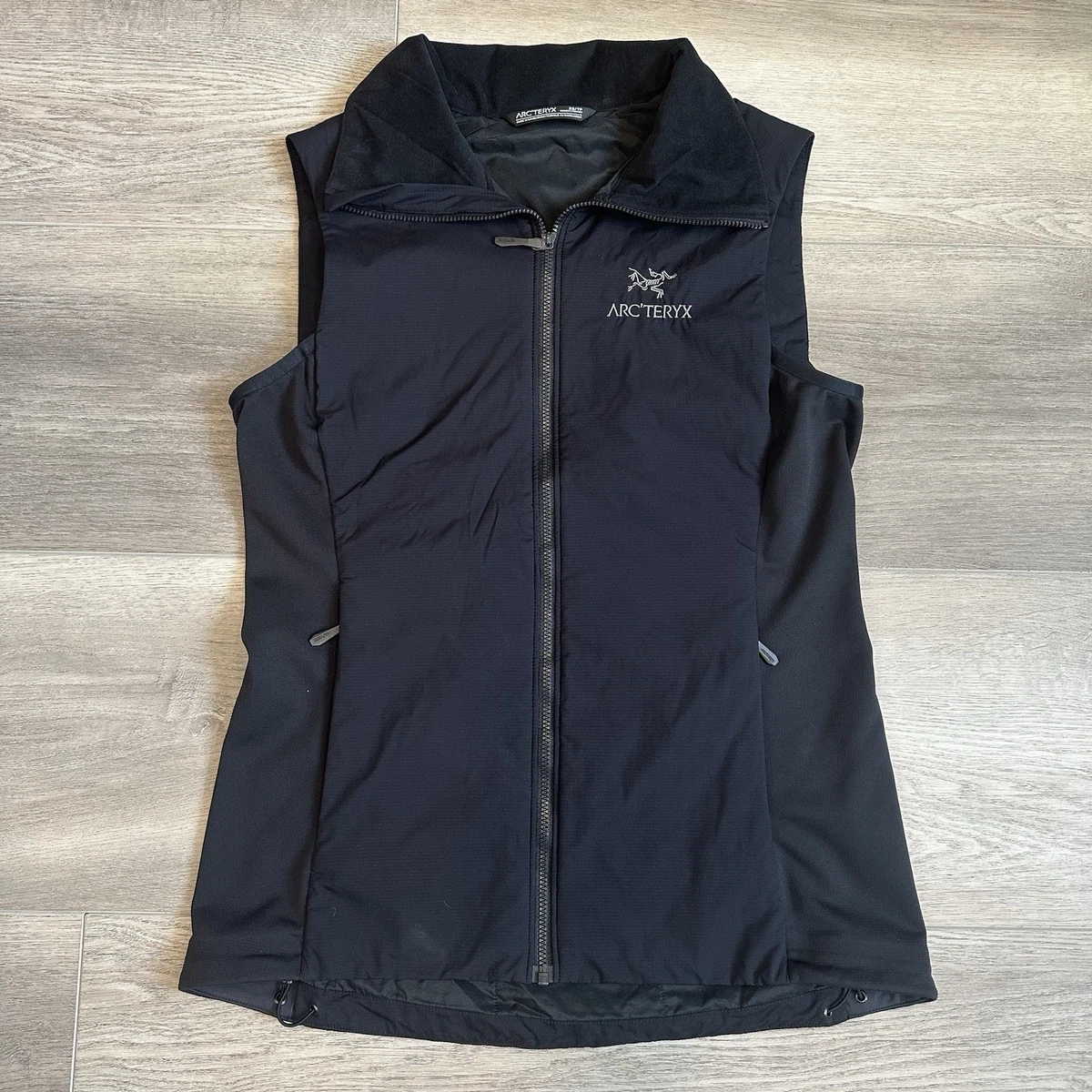 Arc'teryx Regular Size XS Coats, Jackets & Vests for Women for