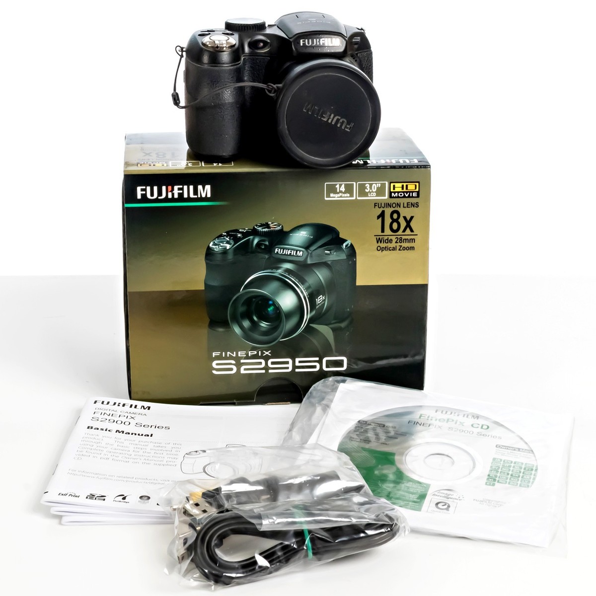 Aparat cyfrowy Fujifilm FinePix S2950 14MP z obiektywem zmiennoogniskowym  18x i