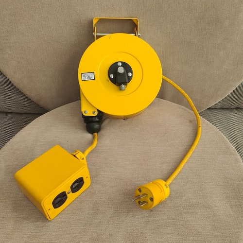 Safeway Retractable Extension Cord Reel | 25 Ft | Model 925 | 125 Volts