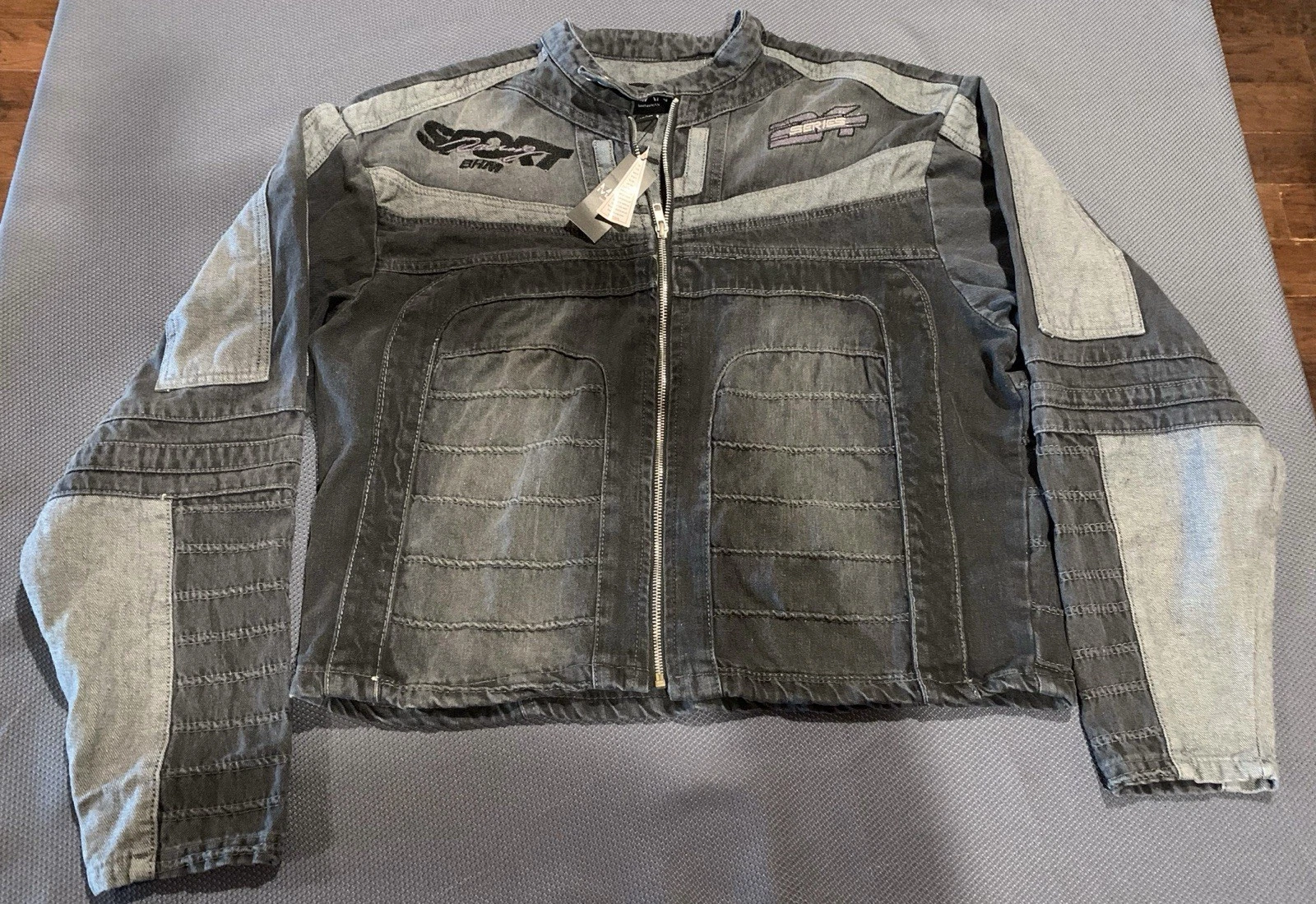 BoohooMAN Men's Y2K Boxy Denim Moto Appliqué Biker Jacket Size S NWT image 3