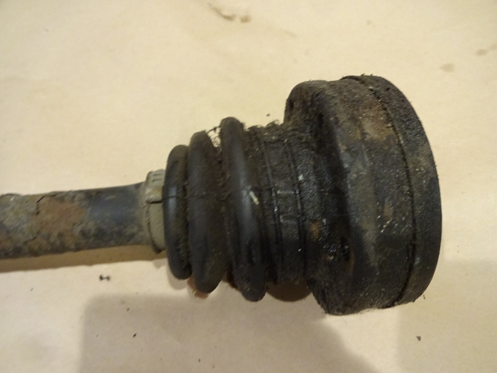 Maserati 4200 - RH or LH Axle Shaft  (USED)P/N 184540 - 218163
