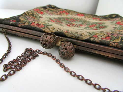 ANTIQUE FRENCH TAPESTRY GOBELIN MICRO PETIT POINT HAND BAG PURSE - Picture 3 of 5