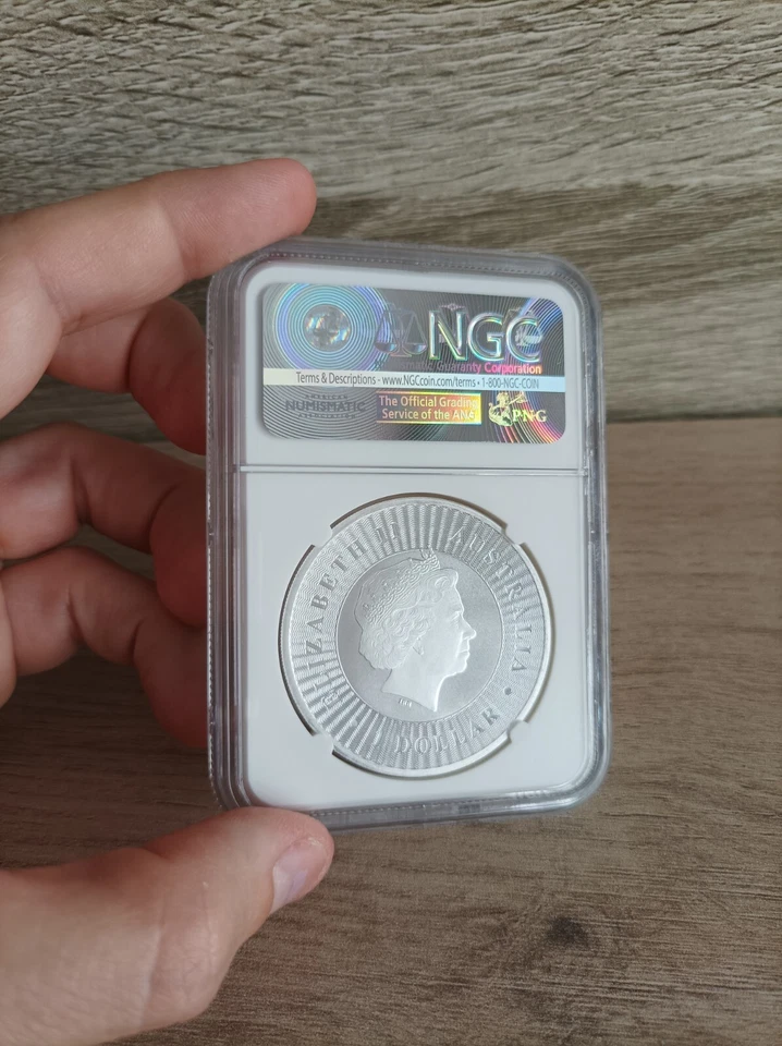 Australia 2017 Canguro 1 oz plata NGC MS70 primeras versiones - Imagen 2 de 2