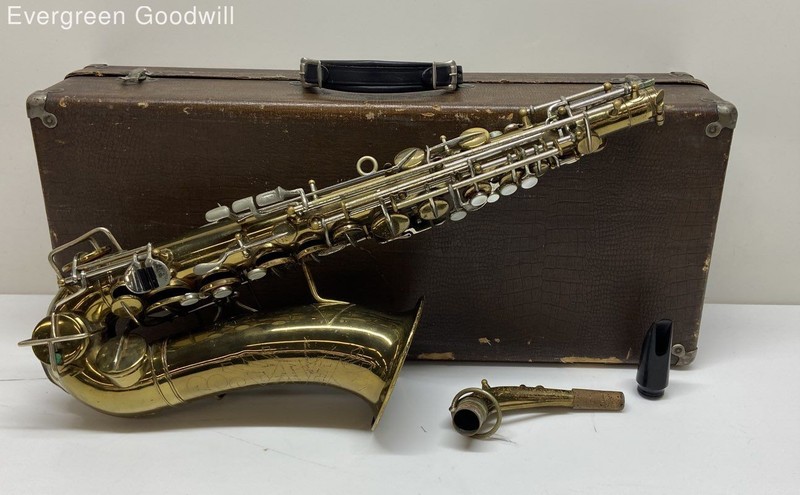 Vintage Martin Alto Saxophone With Case