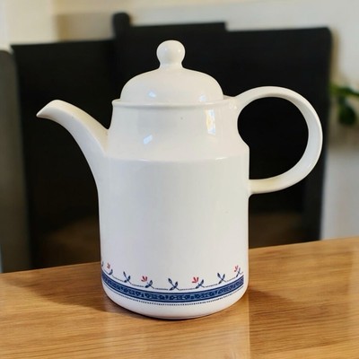 Biltons Kilncraft Coloroll Kaffeekanne 80er Jahre blau Blumenmuster Bauernhaus