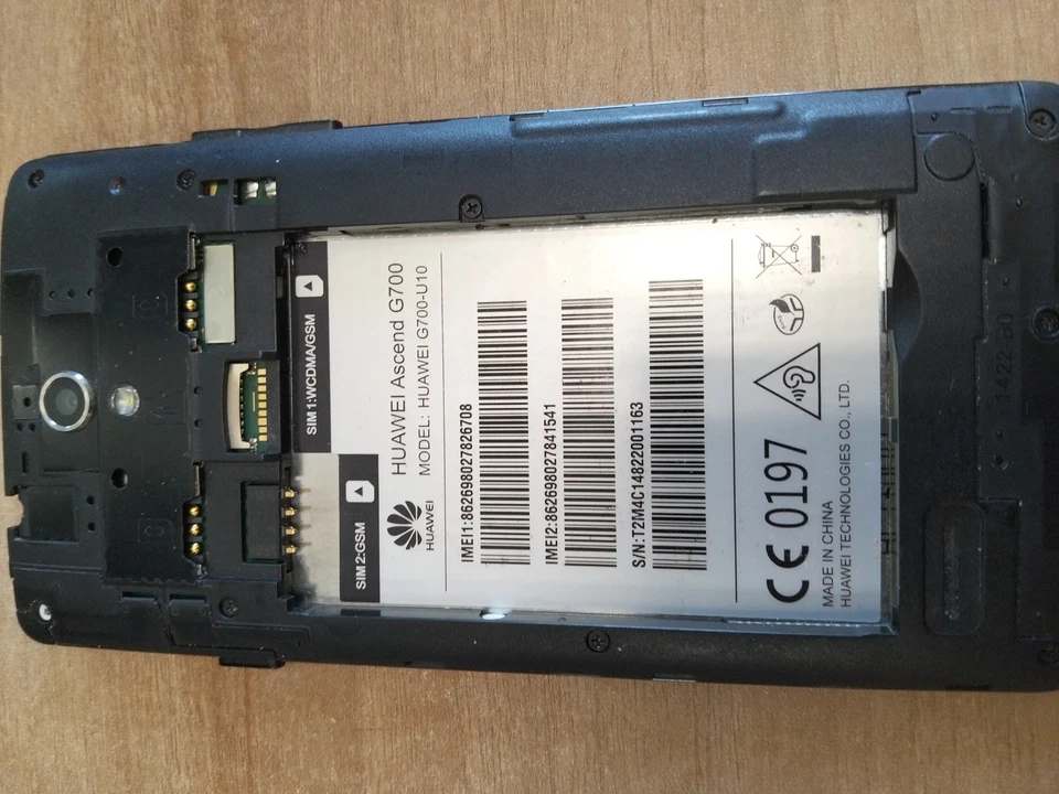 HUAWEI G700 Smartphone Android DUAL SIM Per Ricambi - Immagine 4 di 4