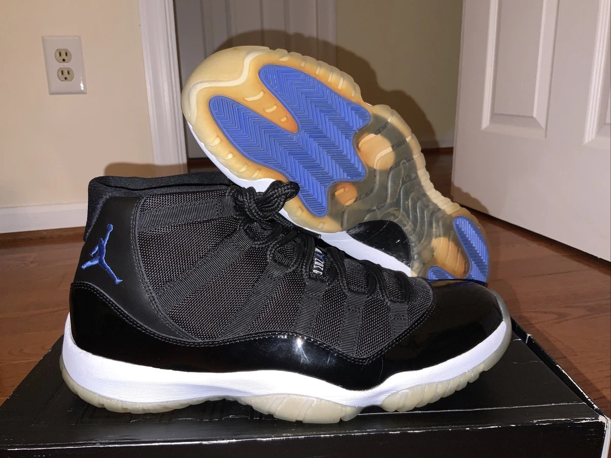 Size 11.5 Jordan 11 Retro Space Jam 2009. Pre Owned. OG All