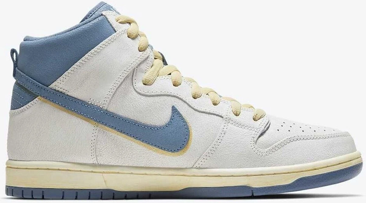 Nike Atlas x Dunk SB Special Box High Lost At Sea for Sale