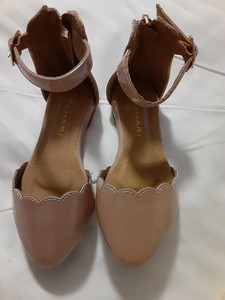 tahari girl shoes