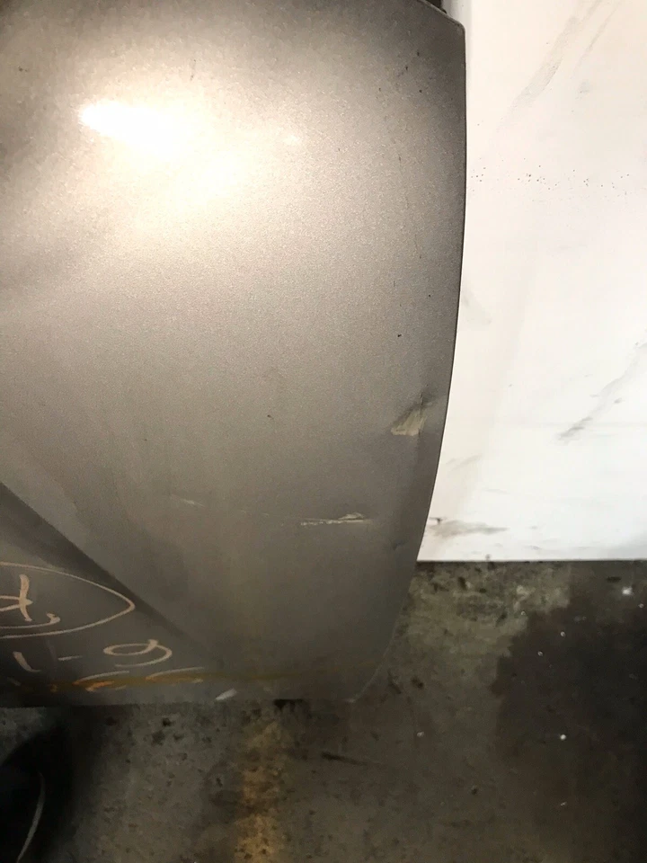 Mazda 626 2002 sedán capó. ¡SIN ENVÍO! Foto 2 de 4