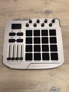 M-Audio Trigger Finger USB 16-pad MIDI Drum Control Surface No Power Cord