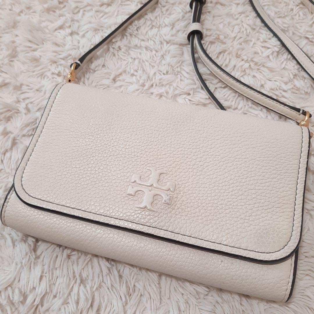 Tory Burch Fragment Case Shoulder Bag 12x20cm Off-White Logo Good Condition thumbnail 3