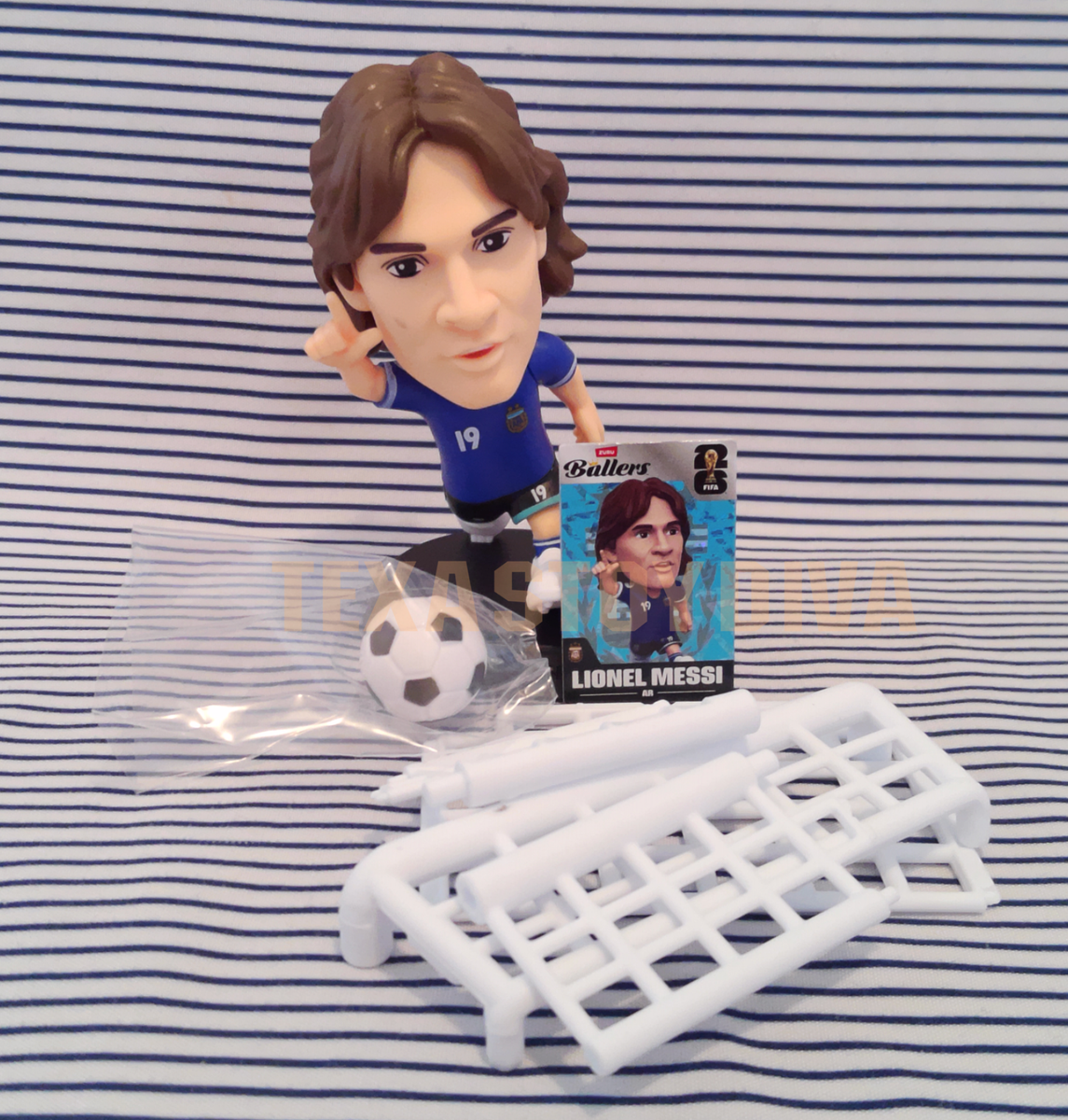 ZURU FIFA World Cup Soccer Figure Ballers Lionel Messi RARE